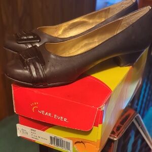 Wear Ever Classic Brown Heels